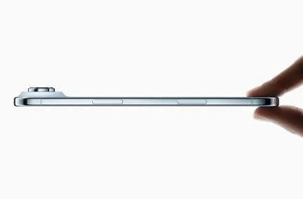 海盐苹果维修点分享iPhone 17 Air自动关机电源故障解析 
